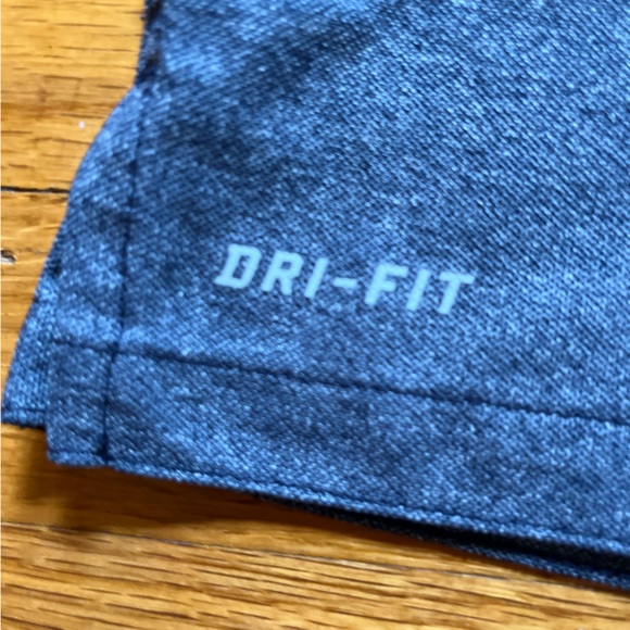 Detroit Tigers Men's NIKE Polo / Men's Large / Clean and Simple - Picture 8 of 8